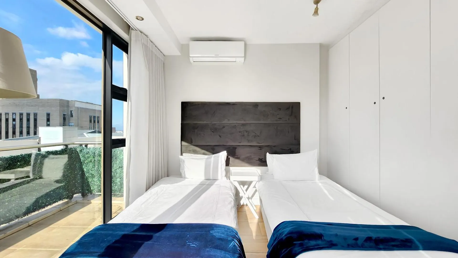 Appartamento Luxury Penthouse Loft With 300 Degrees Cityscape Views Città del Capo Sudafrica